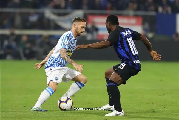 ?i=epa%2fsoccer%2f2018-10%2f2018-10-07%2f2018-10-07-07077634_epa