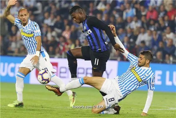 ?i=epa%2fsoccer%2f2018-10%2f2018-10-07%2f2018-10-07-07077636_epa