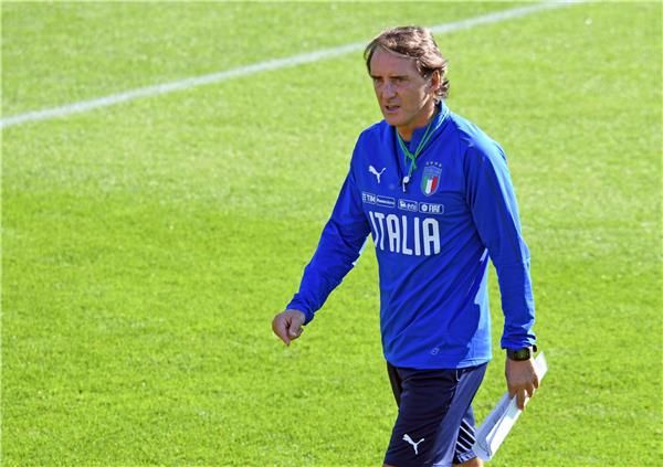 روبرتو مانشيني