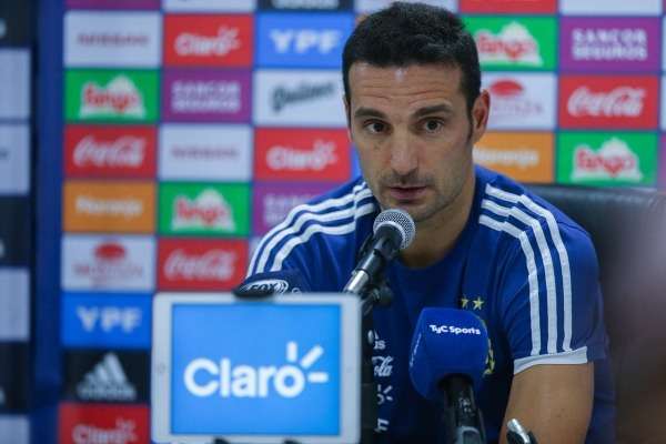 من المؤتمر الصحفي