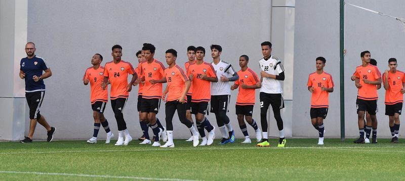 شباب الإمارات  