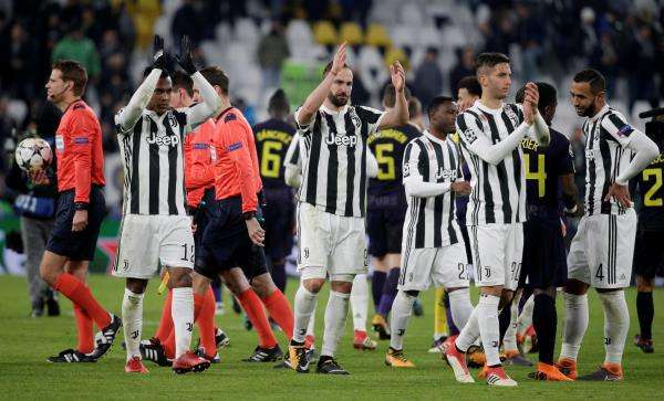 لاعبو يوفنتوس