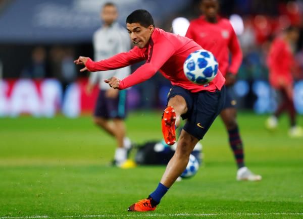 برشلونة يريد بديلا لسواريز