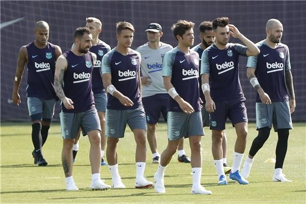 لاعبو برشلونة