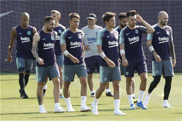 لاعبو برشلونة