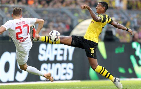 مانويل أكانجي