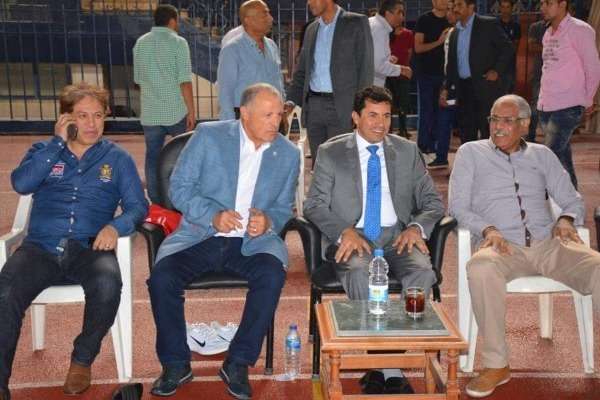 أشرف صبحي رفقة أبو ريدة