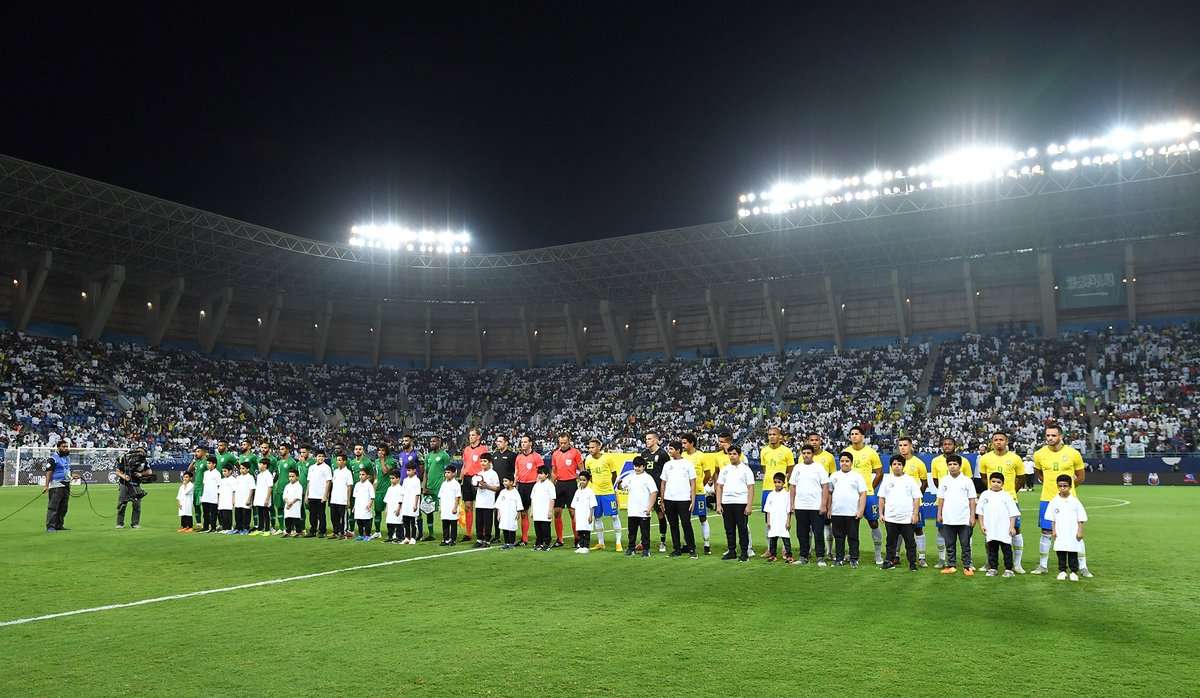 من لقاء السعودية والبرازيل