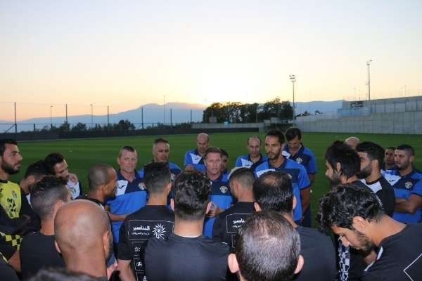 جانب من تدريبات المنتخب الأردني