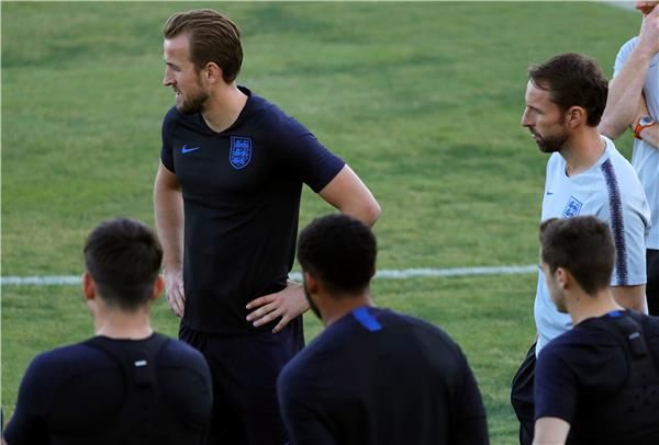 ساوثجيت مع منتخب إنجلترا