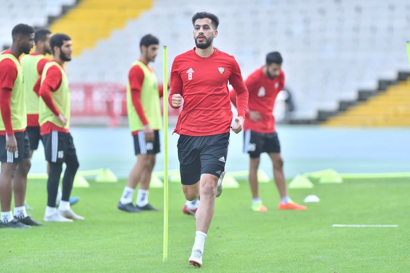 من مران المنتخب الإماراتي 