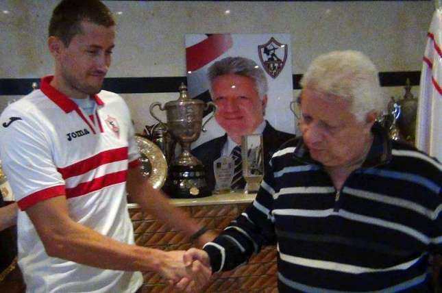 رئيس النادي مع اللاعب