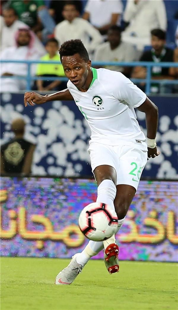 عبد الفتاح آدم 