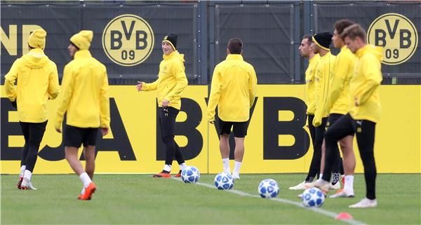 لاعبو دورتموند