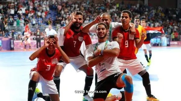 ?i=corr%2f77%2fkoo_77438