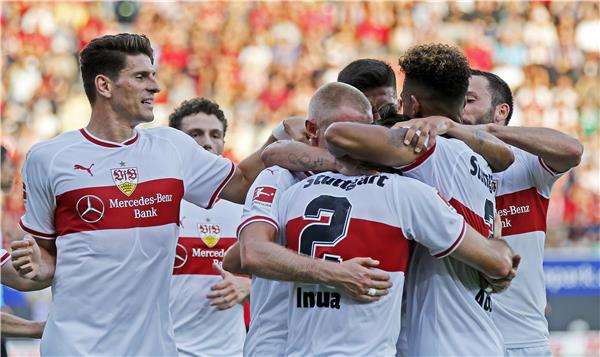 لاعبو شتوتجارت 