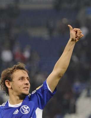 2009-11-21-00000101940877