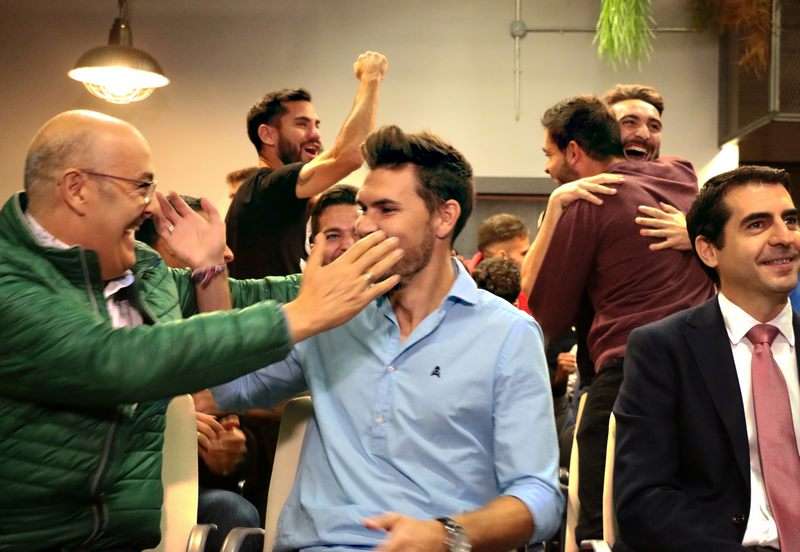 الفرحة تسيطر على لاعبي ليونيسا بعد القرعة