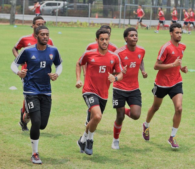 من مران منتخب الإمارات للشباب 