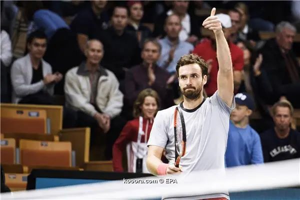 ?i=epa%2ftennis%2f2018-10%2f2018-10-20-07107298_epa