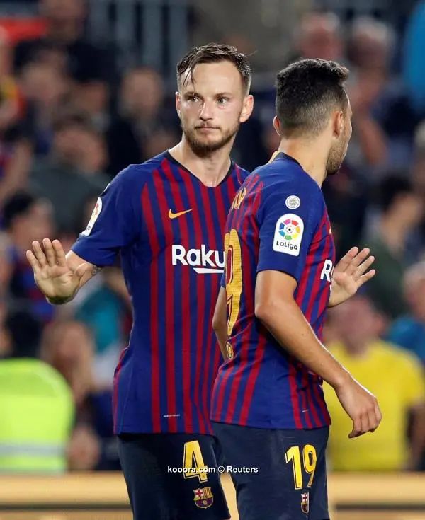 ?i=reuters%2f2018-10-20%2f2018-10-20t210156z_846872179_rc1742b200d0_rtrmadp_3_soccer-spain-fcb-sev_reuters