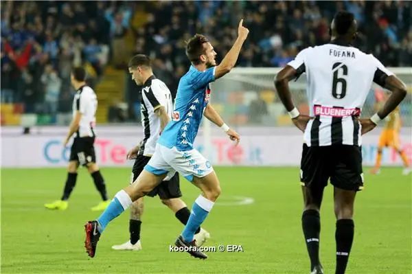 ?i=epa%2fsoccer%2f2018-10%2f2018-10-20%2f2018-10-20-07108012_epa