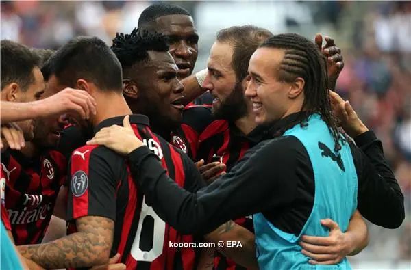 ?i=epa%2fsoccer%2f2018-10%2f2018-10-07%2f2018-10-07-07076844_epa