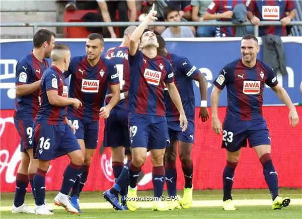 ?i=epa%2fsoccer%2f2018-10%2f2018-10-21%2f2018-10-21-07109636_epa