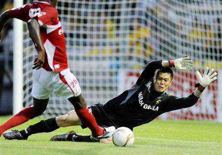 واجه كواشيما صعوبة في مواجهة مهاجمي ستاندر لياج البلجيكي