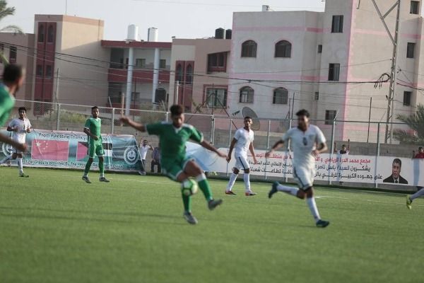 من اللقاء
