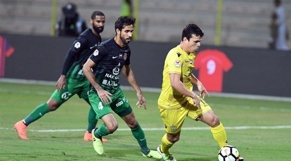 من الدوري الإماراتي