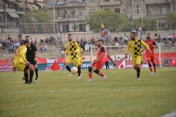 من أحد لقاءات الساحل