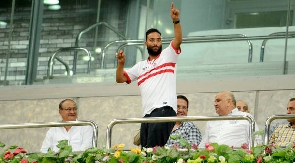 ميدو من ملعب برج العرب