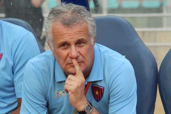 زوران مانوجلوفيتش