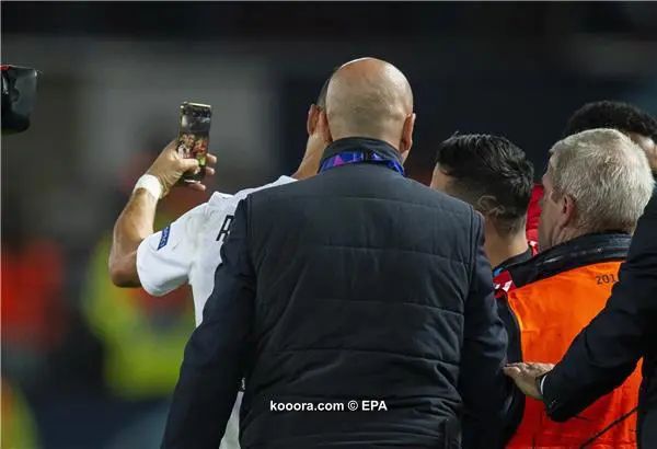 ?i=epa%2fsoccer%2f2018-10%2f2018-10-23%2f2018-10-23-07114807_epa