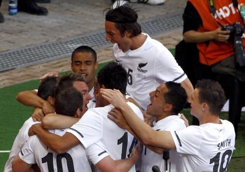 2010-06-20t143108z_01_wcp360_rtridsp_3_soccer-world_reuters