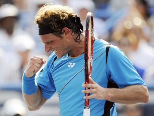 2010-08-08t214411z_01_was902r_rtridsp_3_tennis-men-washington_reuters