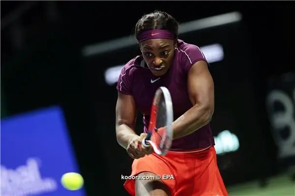 ?i=epa%2ftennis%2f2018-10%2f2018-10-26-07121247_epa