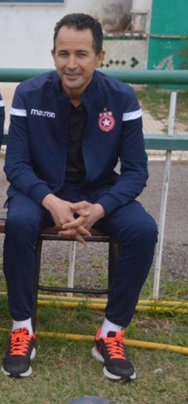 الدكتور فيصل الخشناوي