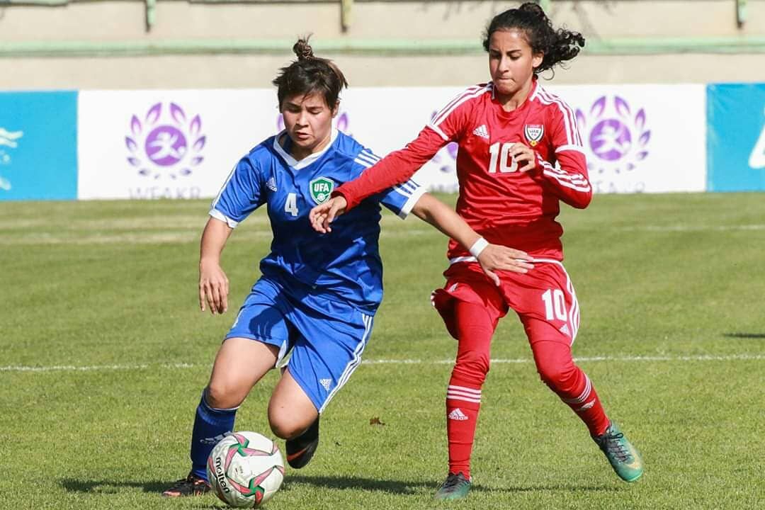 من لقاء الإمارات وأوزبكستان