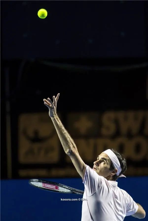 ?i=epa%2ftennis%2f2018-10%2f2018-10-26-07122213_epa