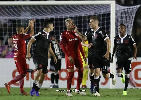 ?i=reuters%2f2018-10-27%2f2018-10-27t024951z_875522582_rc1348b73790_rtrmadp_3_soccer-brazil-vag-inl_reuters