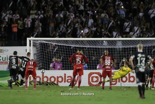 ?i=reuters%2f2018-10-27%2f2018-10-27t024943z_1095088620_rc19d8a519c0_rtrmadp_3_soccer-brazil-vag-inl_reuters