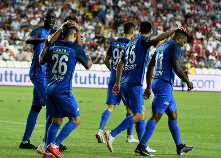 فريق قاسم باشا