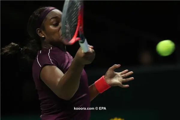 ?i=epa%2ftennis%2f2018-10%2f2018-10-27-07123848_epa