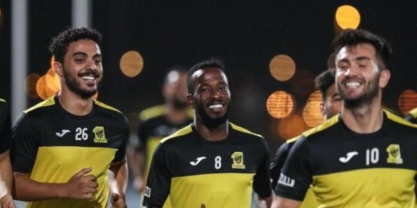 لاعبو اتحاد جدة