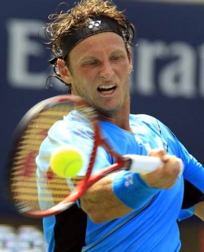 2010-08-10t192311z_01_mjc07_rtridsp_3_tennis-men-canada_reuters