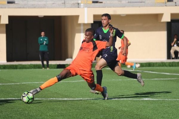من لقاء الهلال واتحاد خانيونس