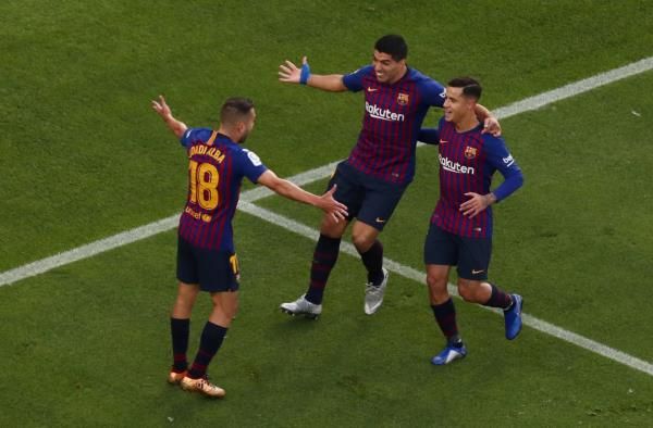 لاعبو برشلونة 