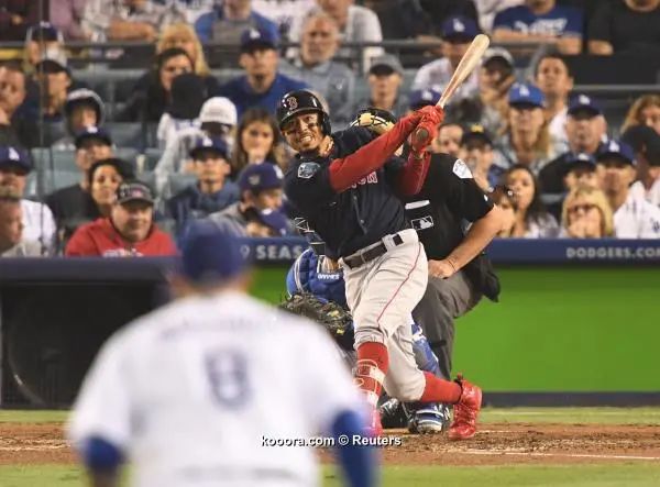 ?i=reuters%2f2018-10-29%2f2018-10-29t020133z_2141456657_nocid_rtrmadp_3_mlb-world-series-boston-red-sox-at-los-angeles-dodgers_reuters